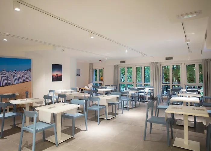 Casual De Olas 酒店 2*